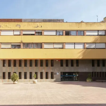 Eiffel Bridge Boutique * Gerona