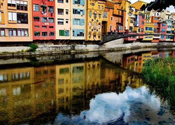 Eiffel Bridge Boutique