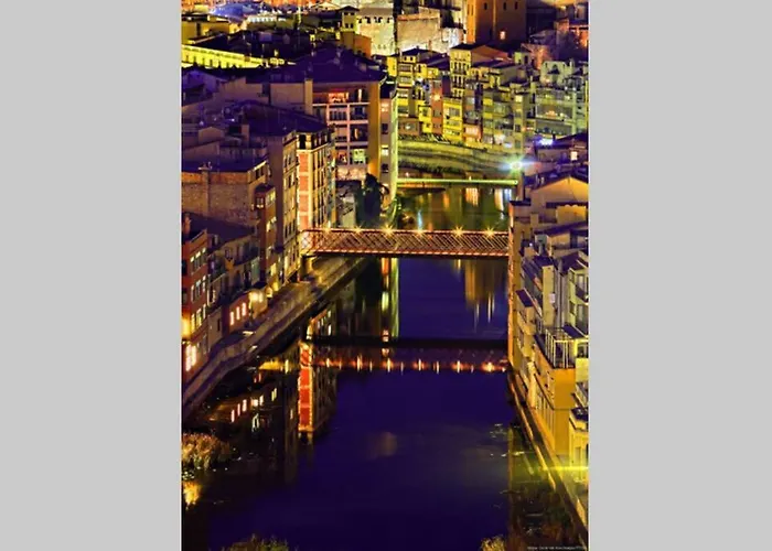 Eiffel Bridge Boutique *