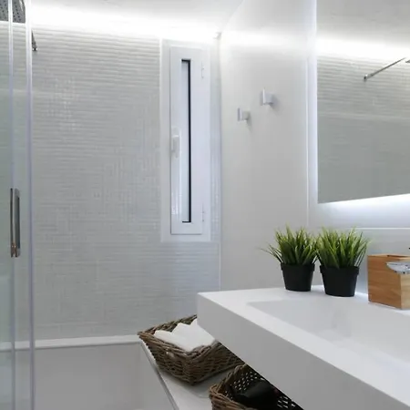 Eiffel Bridge Boutique Apartamento *