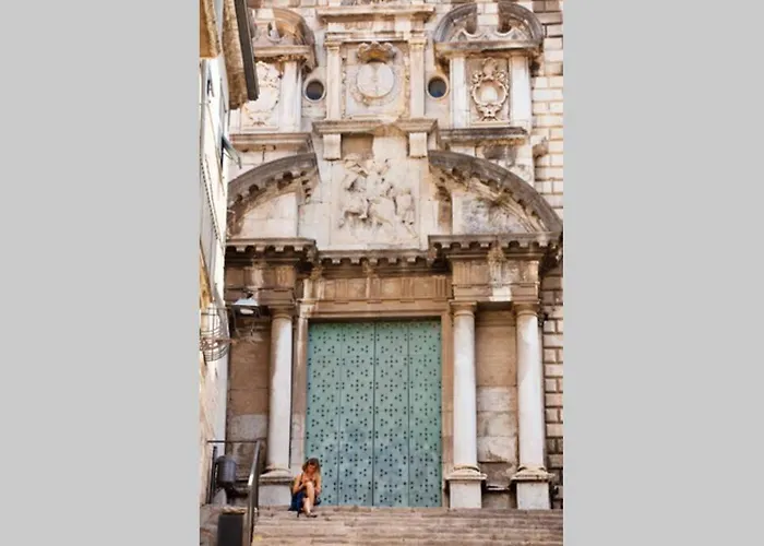 Eiffel Bridge Boutique Apartamento Girona