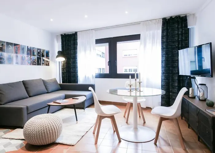 Eiffel Bridge Boutique Apartamento